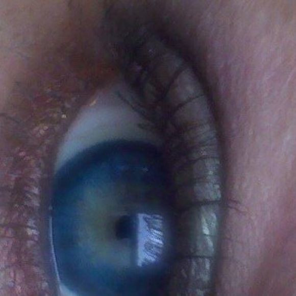 Meet your Posher, Christina - Picture 1 of 1